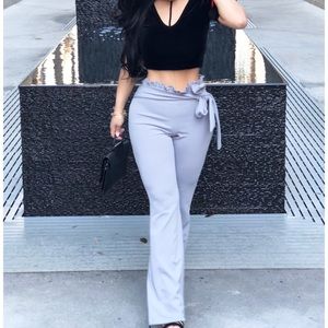 High waist gray ruffle pans